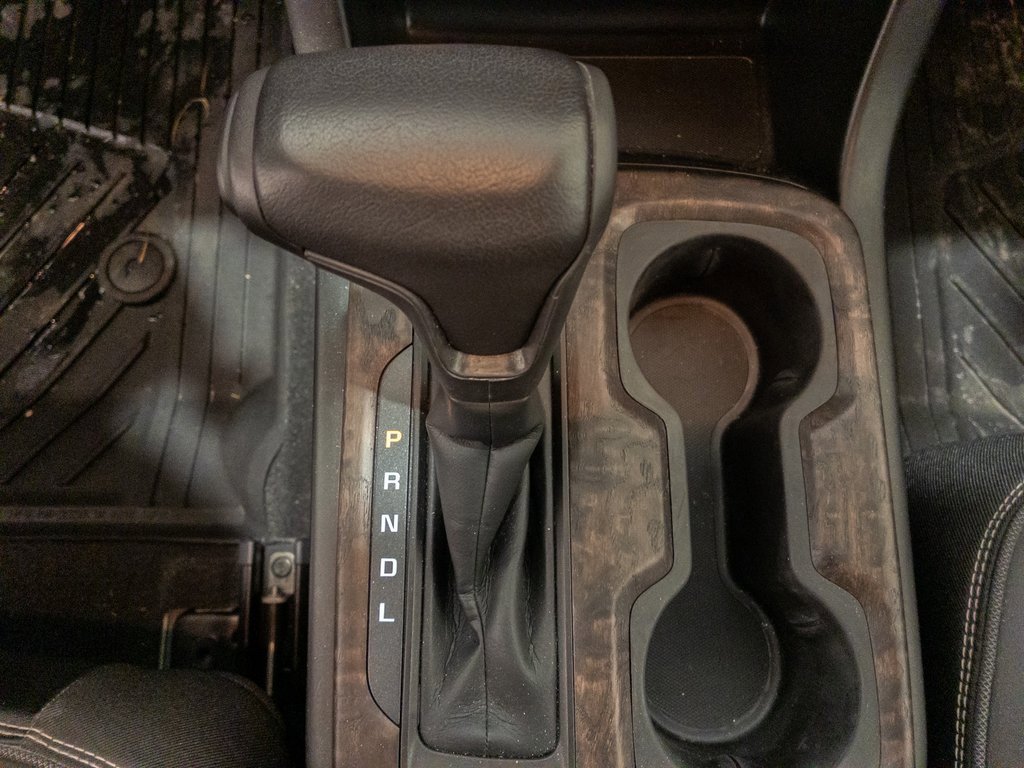 Used 2021 GMC Canyon Denali image 23