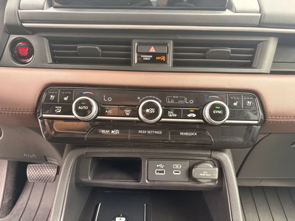 Used 2023 Honda Pilot Elite image 18