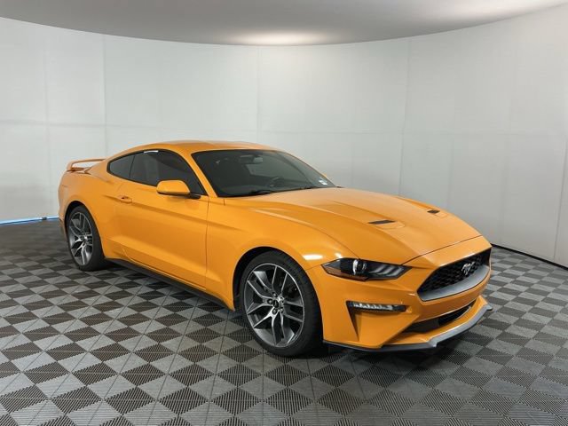 Used 2018 Ford Mustang Coupe w/ Equipment Group 101A RWD image 3