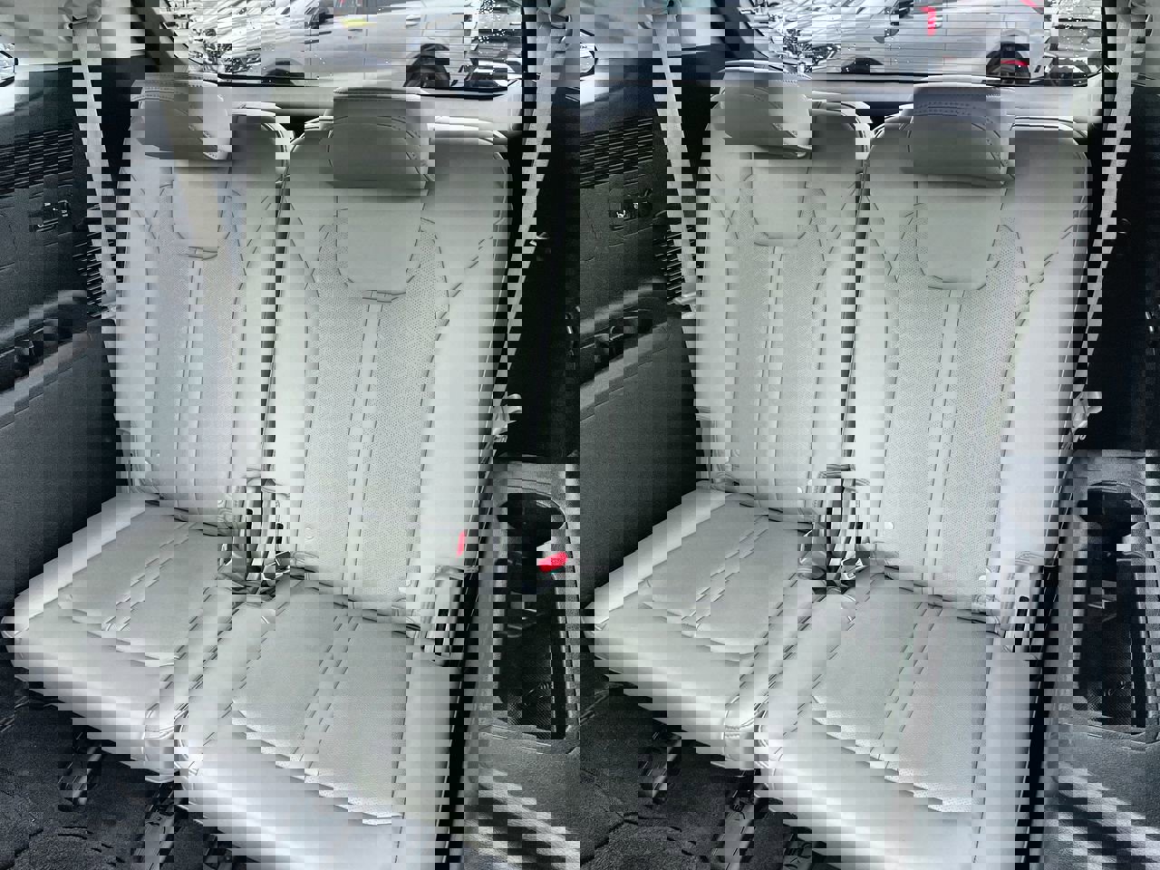 Used 2022 Kia Sorento X-Line EX image 23