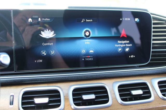 Used 2023 Mercedes-Benz GLE 450 4MATIC w/ AMG Line Exterior image 32