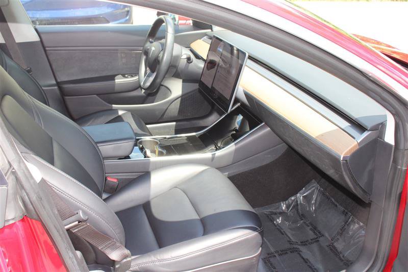 Used 2018 Tesla Model 3 Long Range AWD/4WD image 10
