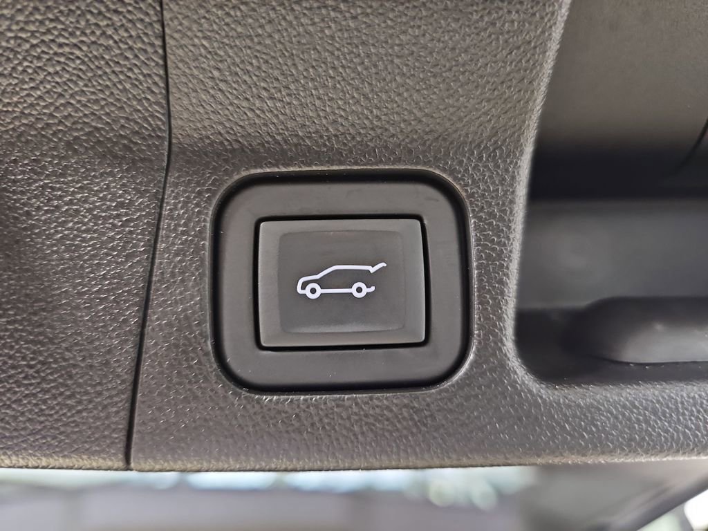 Certified 2023 GMC Acadia AT4 w/ Technology Package image 19