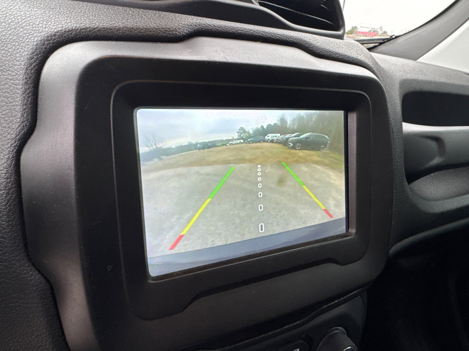 Used 2020 Jeep Renegade Altitude image 24