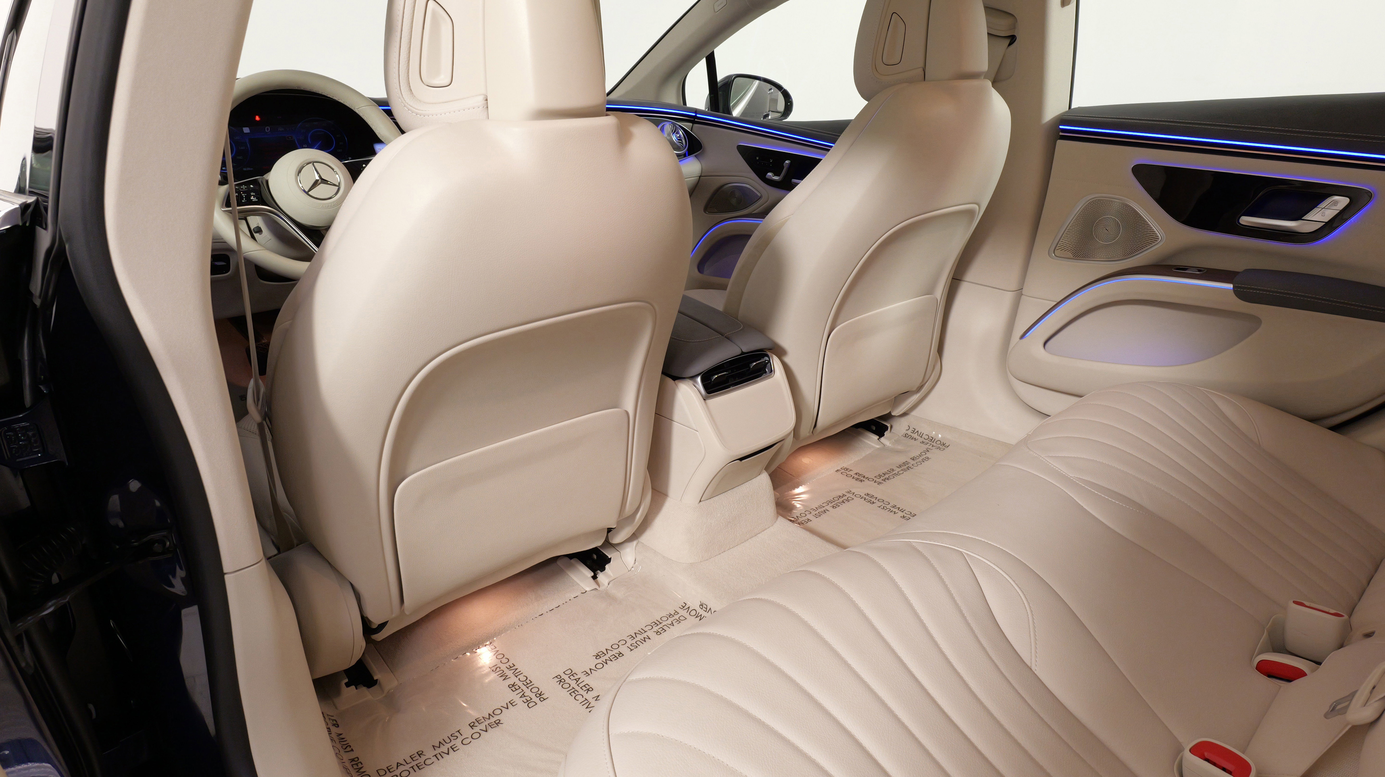 Used 2023 Mercedes-Benz EQS 580 4MATIC Sedan image 39