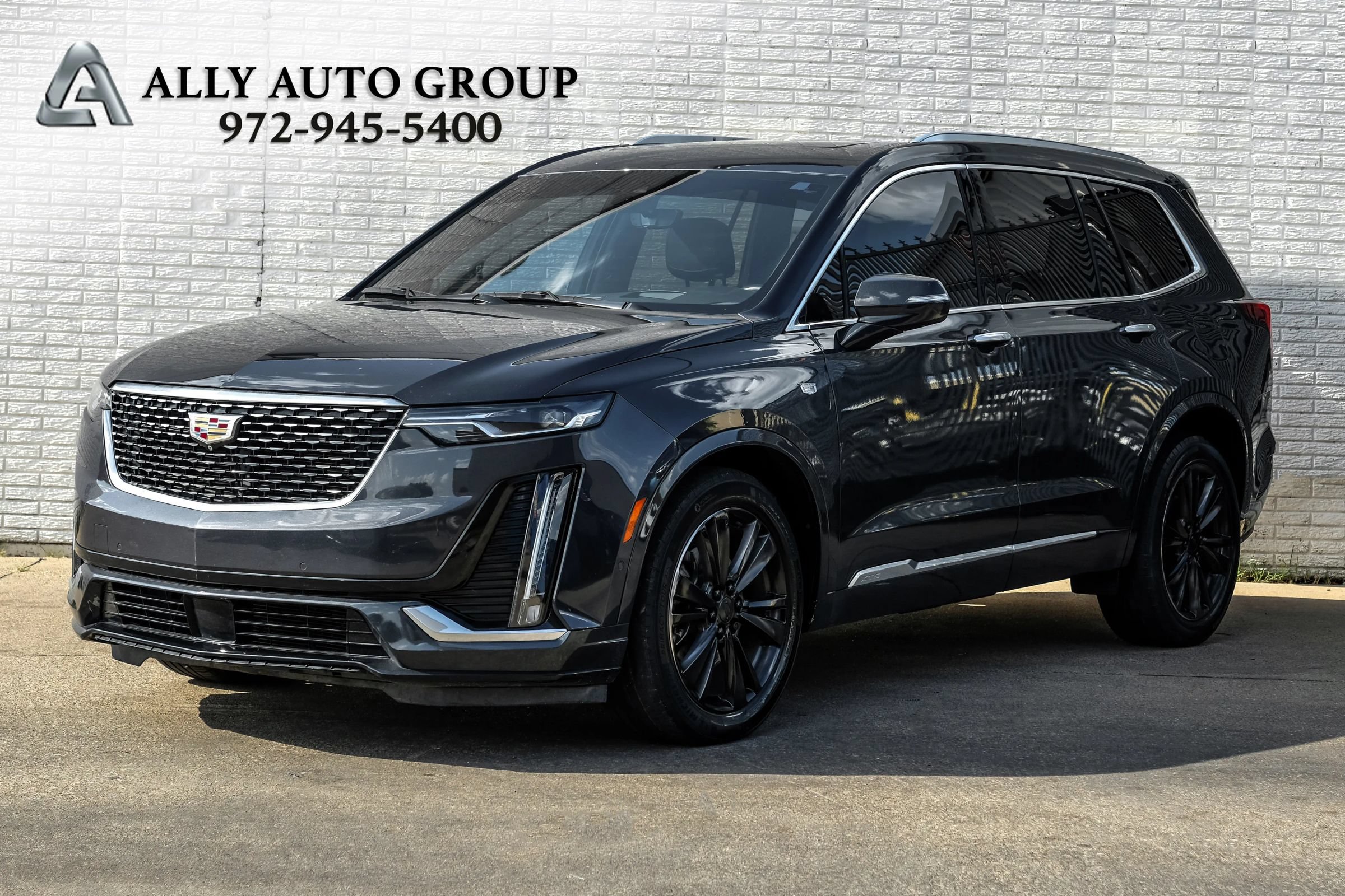 Used 2022 Cadillac XT6 Premium Luxury w/ Technology Package FWD image 1