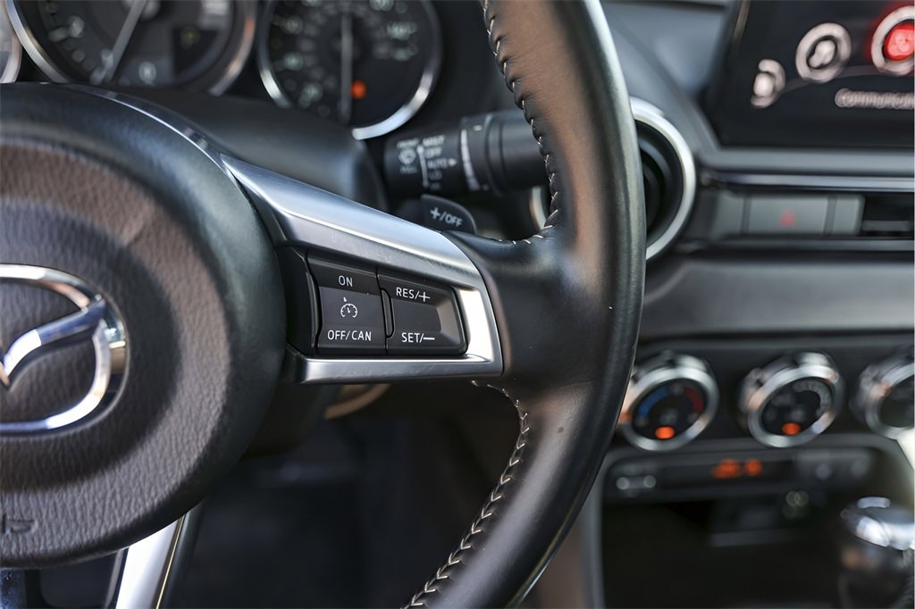 Used 2021 MAZDA MX-5 Miata RF Grand Touring image 15