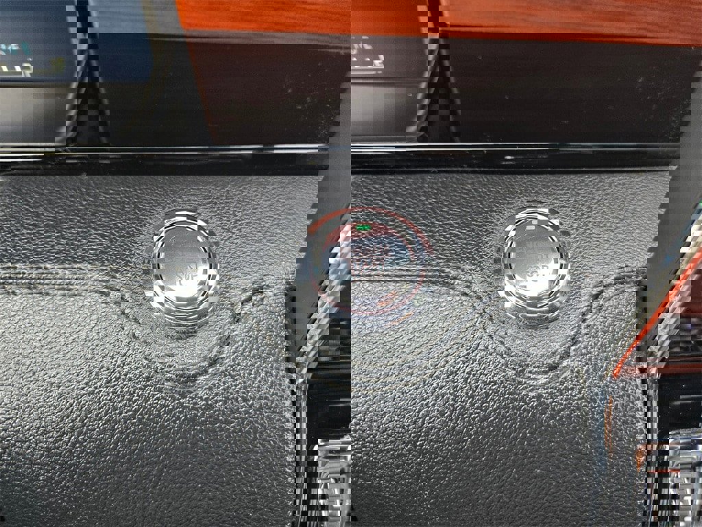 Used 2024 Lincoln Navigator L Premiere image 19