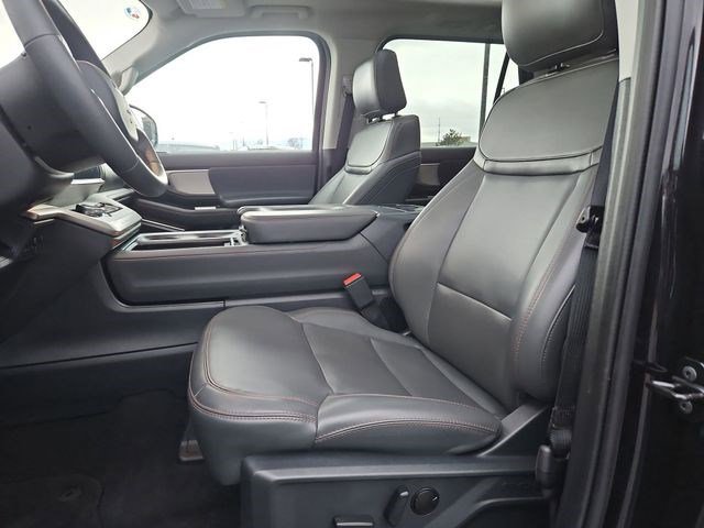 Used 2025 Ford Expedition Max Active image 20
