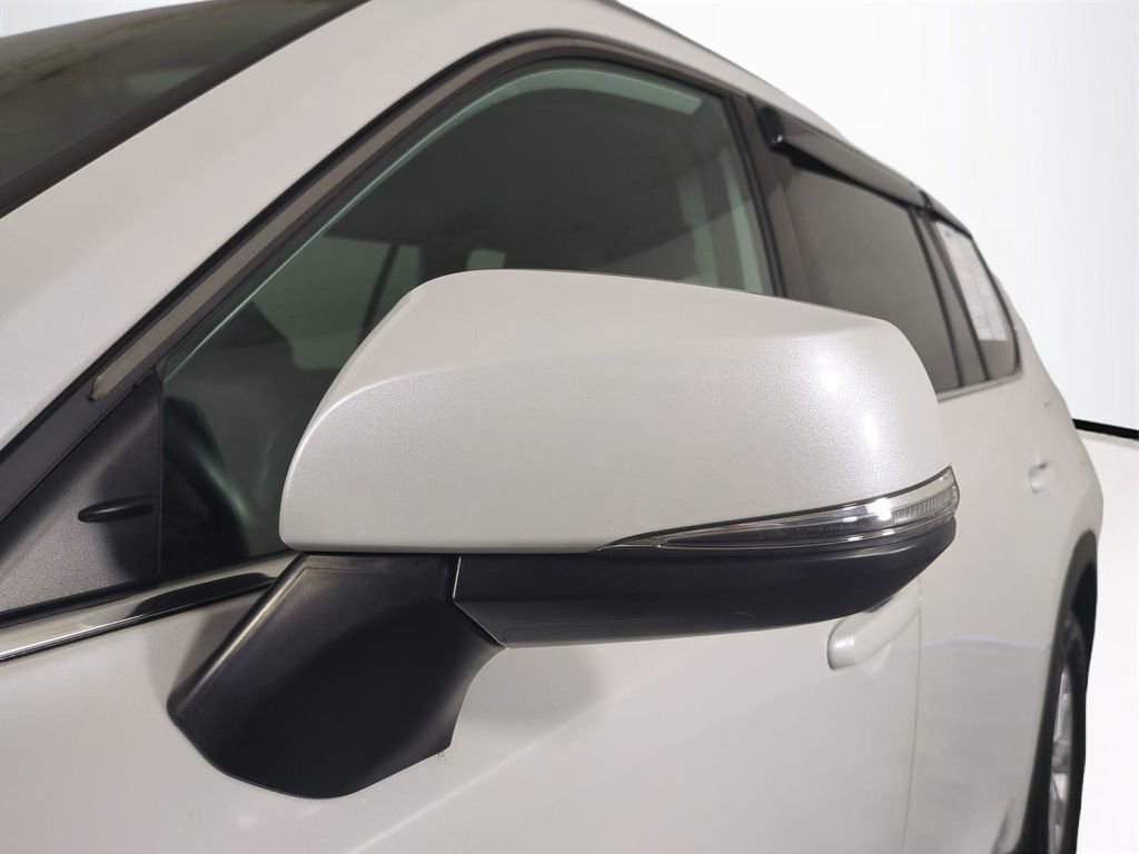 Used 2024 Toyota Grand Highlander Limited image 12