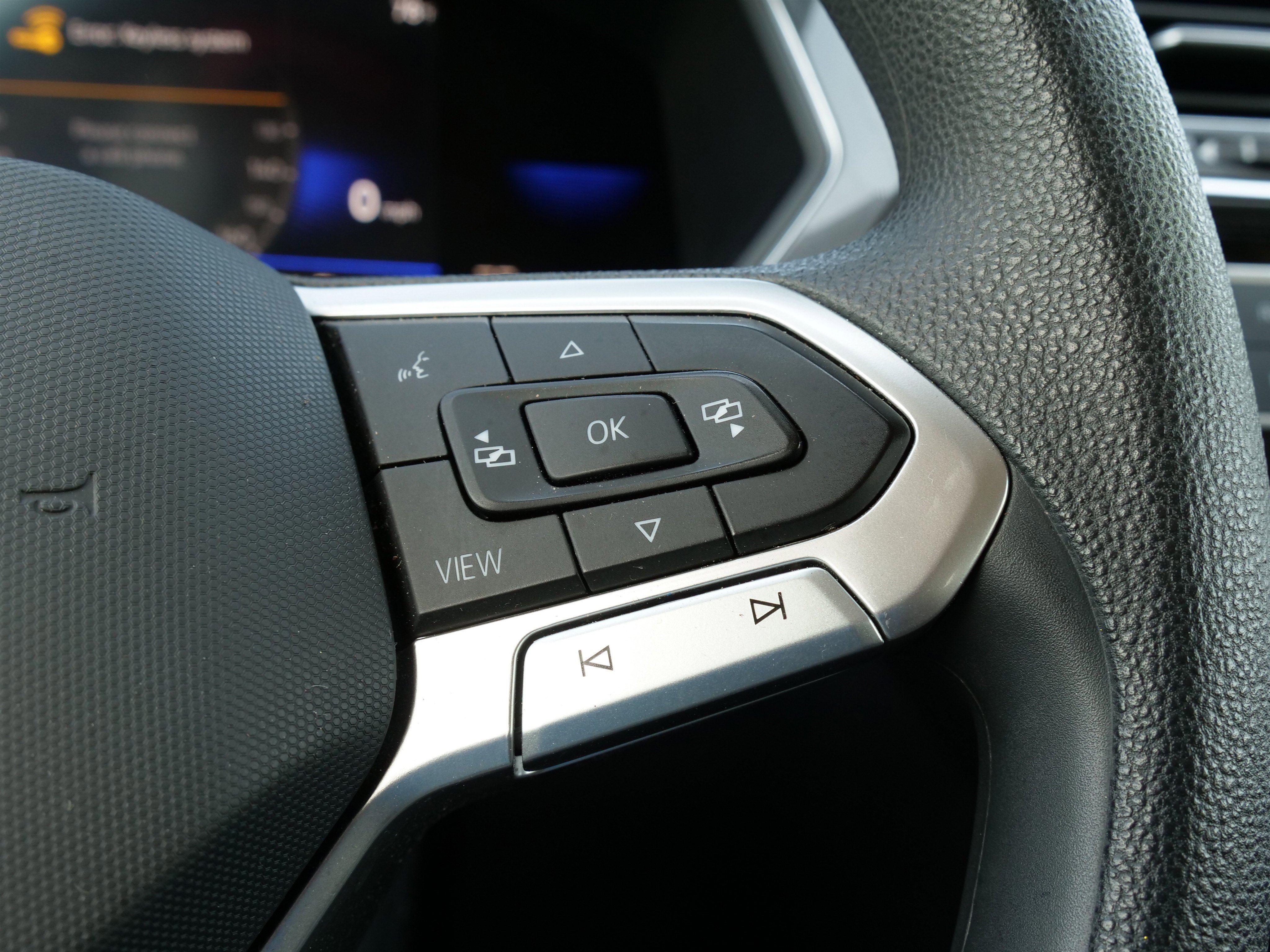 Used 2023 Volkswagen Tiguan S image 20