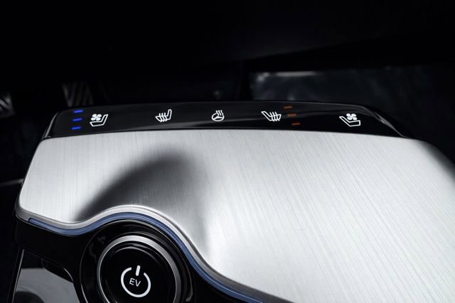 Used 2024 Kia EV6 GT-Line image 24
