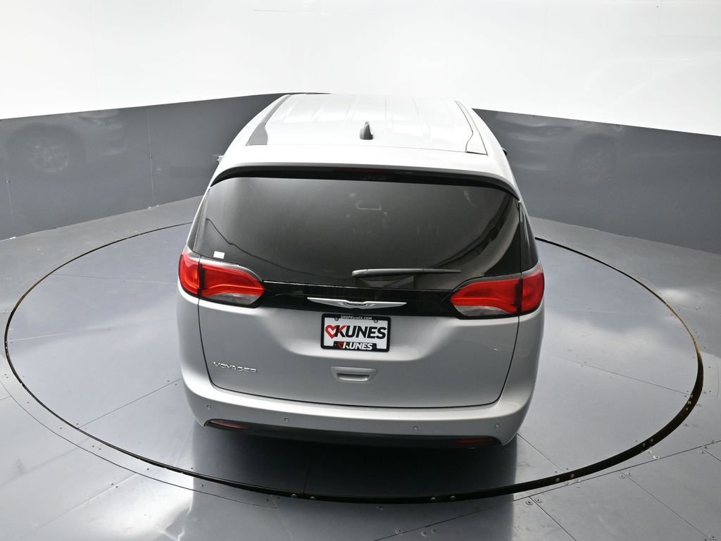 New 2026 Chrysler Voyager LX image 36