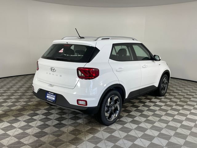 New 2026 Hyundai Venue SEL FWD image 22