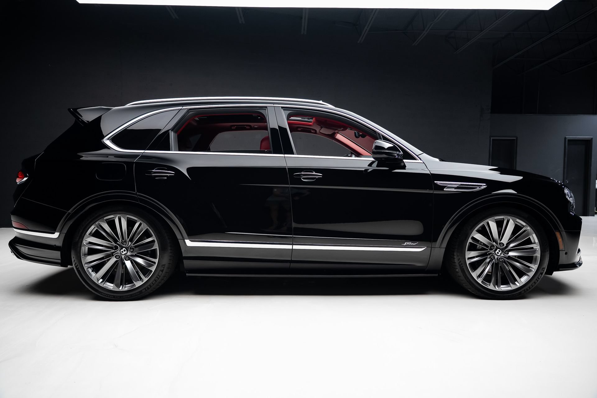 Used 2022 Bentley Bentayga Speed AWD/4WD image 35
