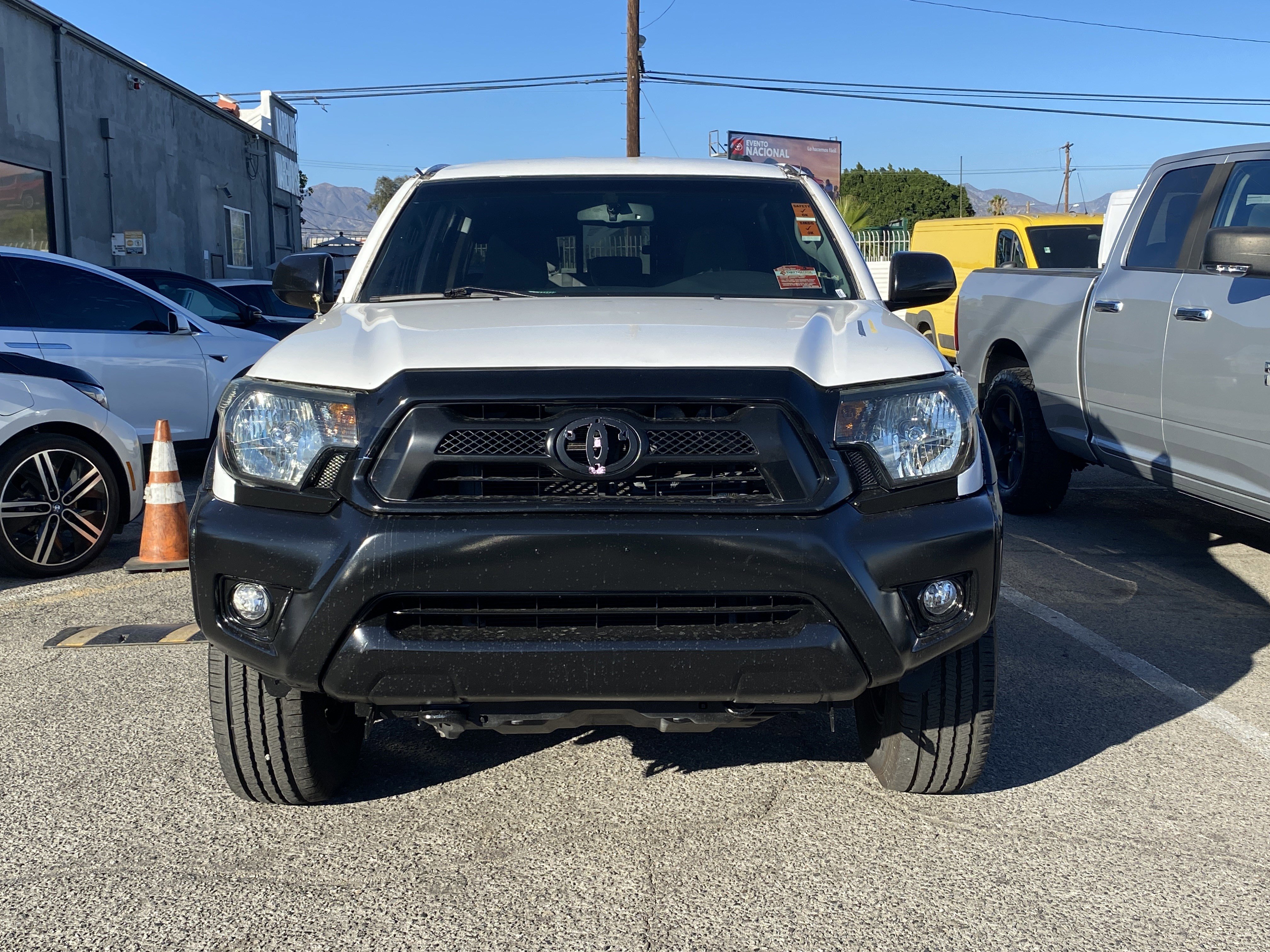 Used 2013 Toyota Tacoma PreRunner RWD image 3