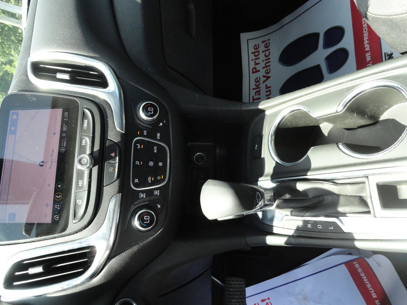 Used 2022 Chevrolet Equinox LT AWD/4WD image 27