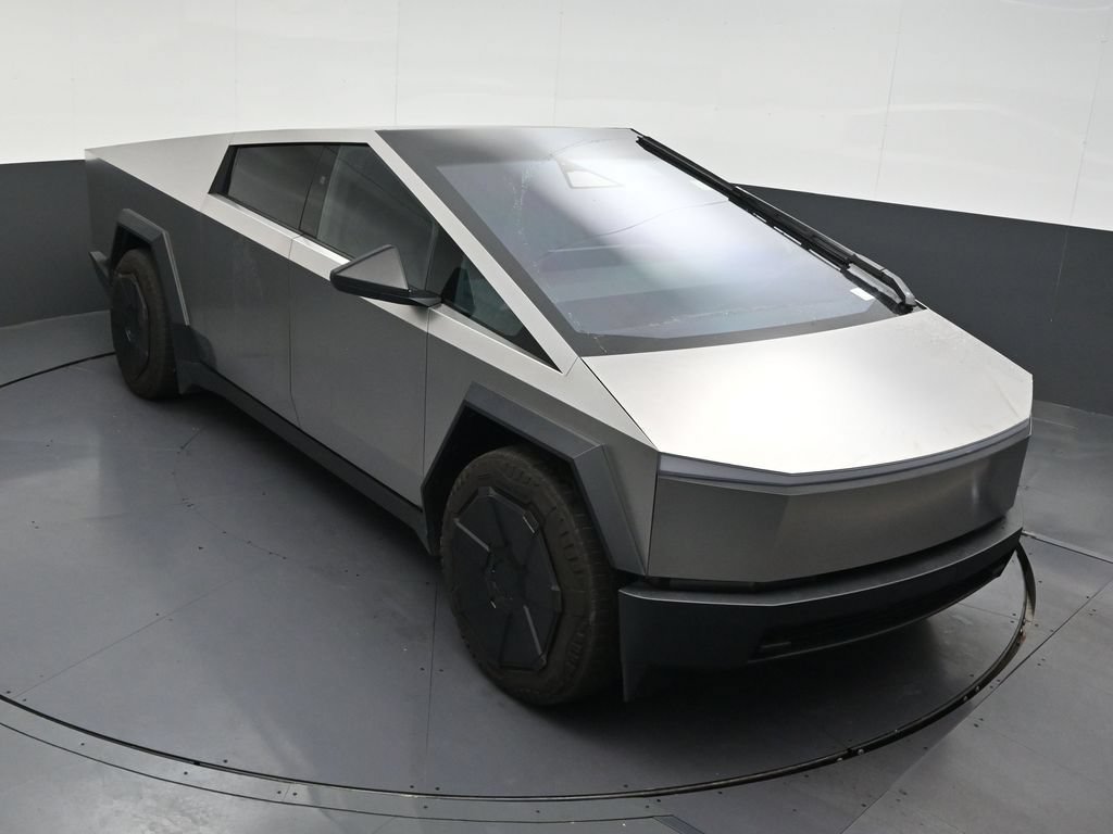 Used 2024 Tesla Cybertruck AWD Crew Cab image 20