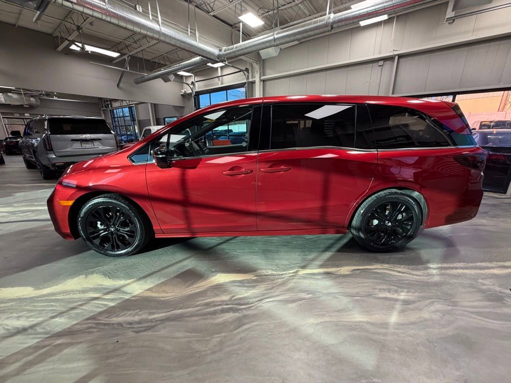 Used 2025 Honda Odyssey Sport-L image 38
