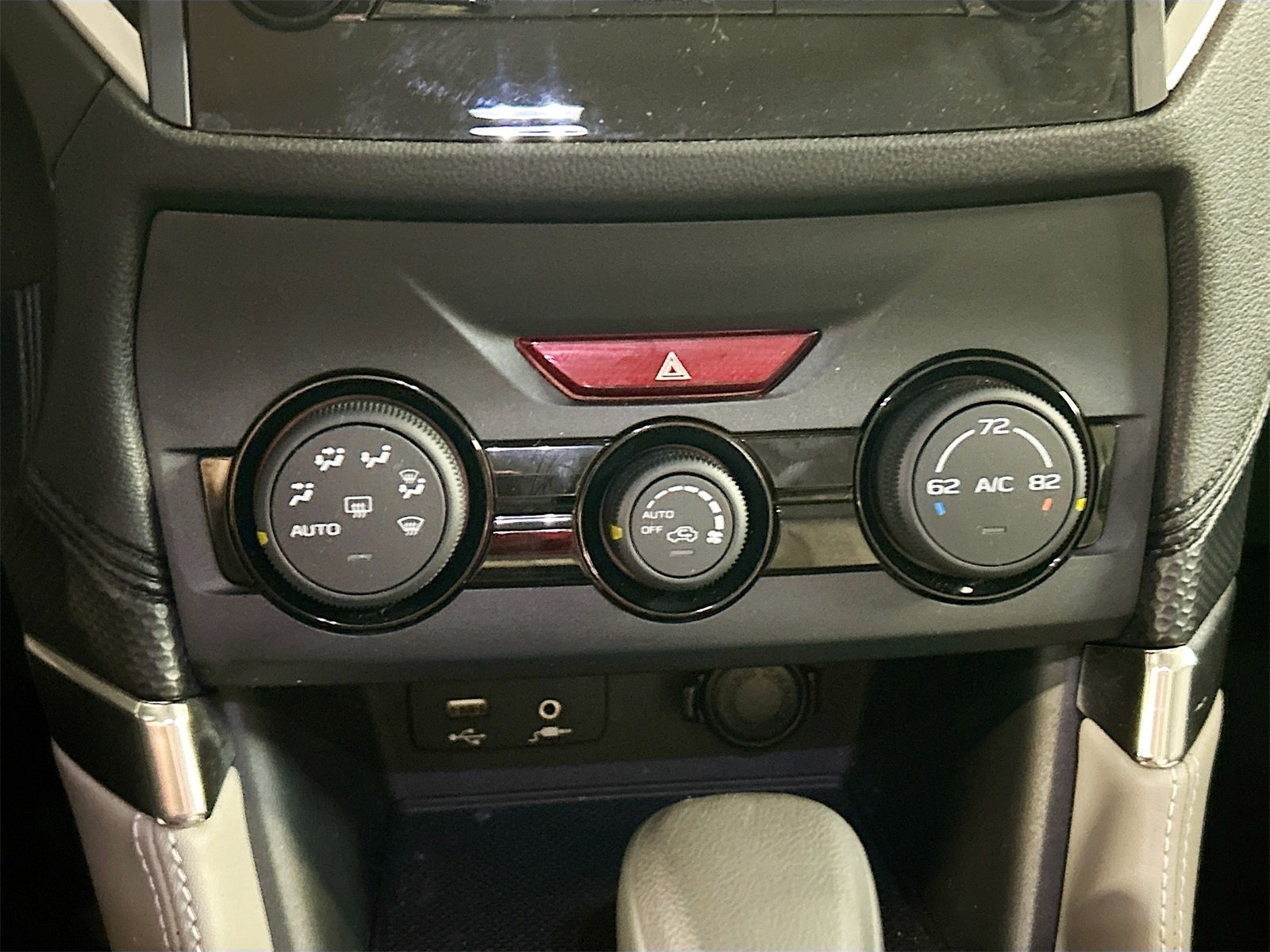 Used 2024 Subaru Forester Base image 15