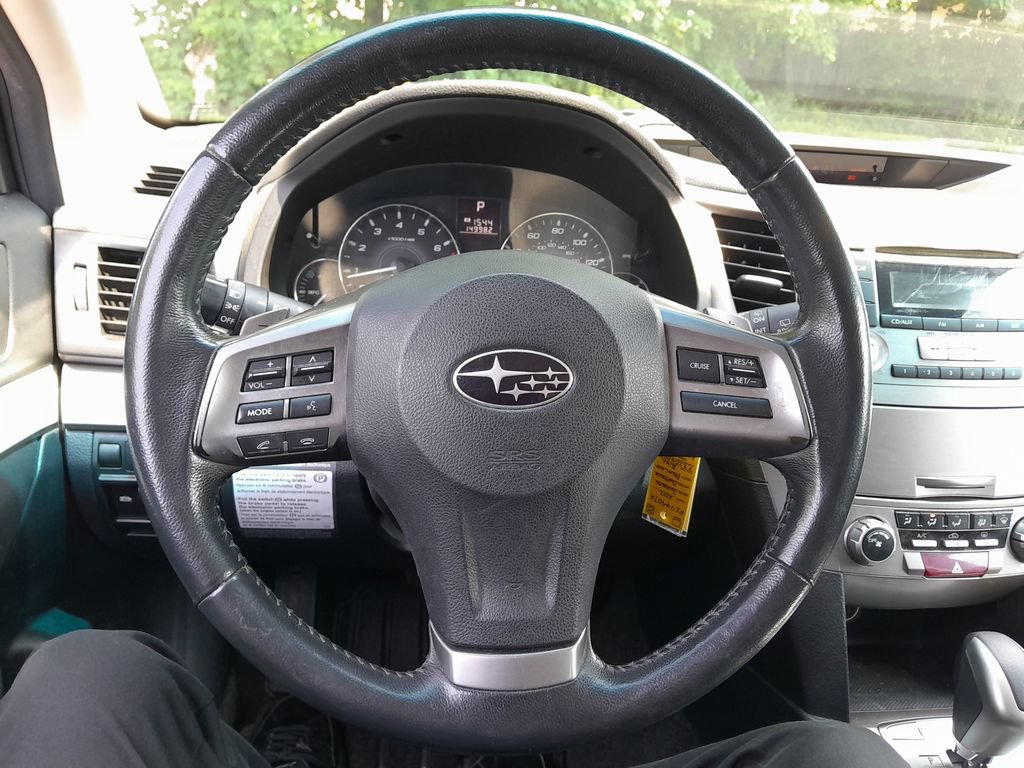 Used 2012 Subaru Outback 2.5i Premium AWD/4WD image 17