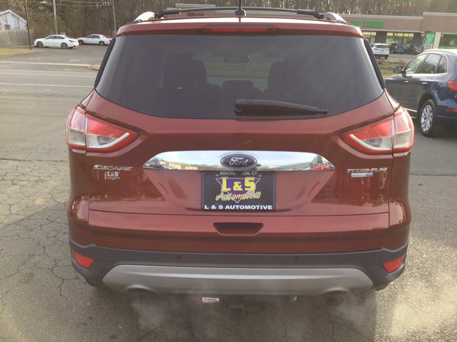 Used 2016 Ford Escape Titanium image 6