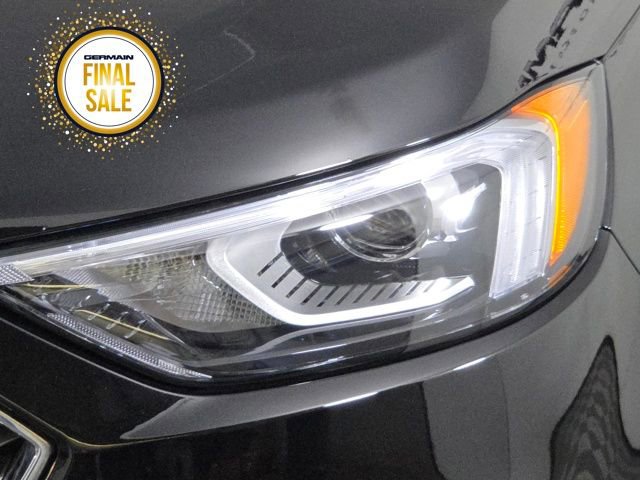 Used 2019 Ford Edge Titanium w/ Cold Weather Package image 12