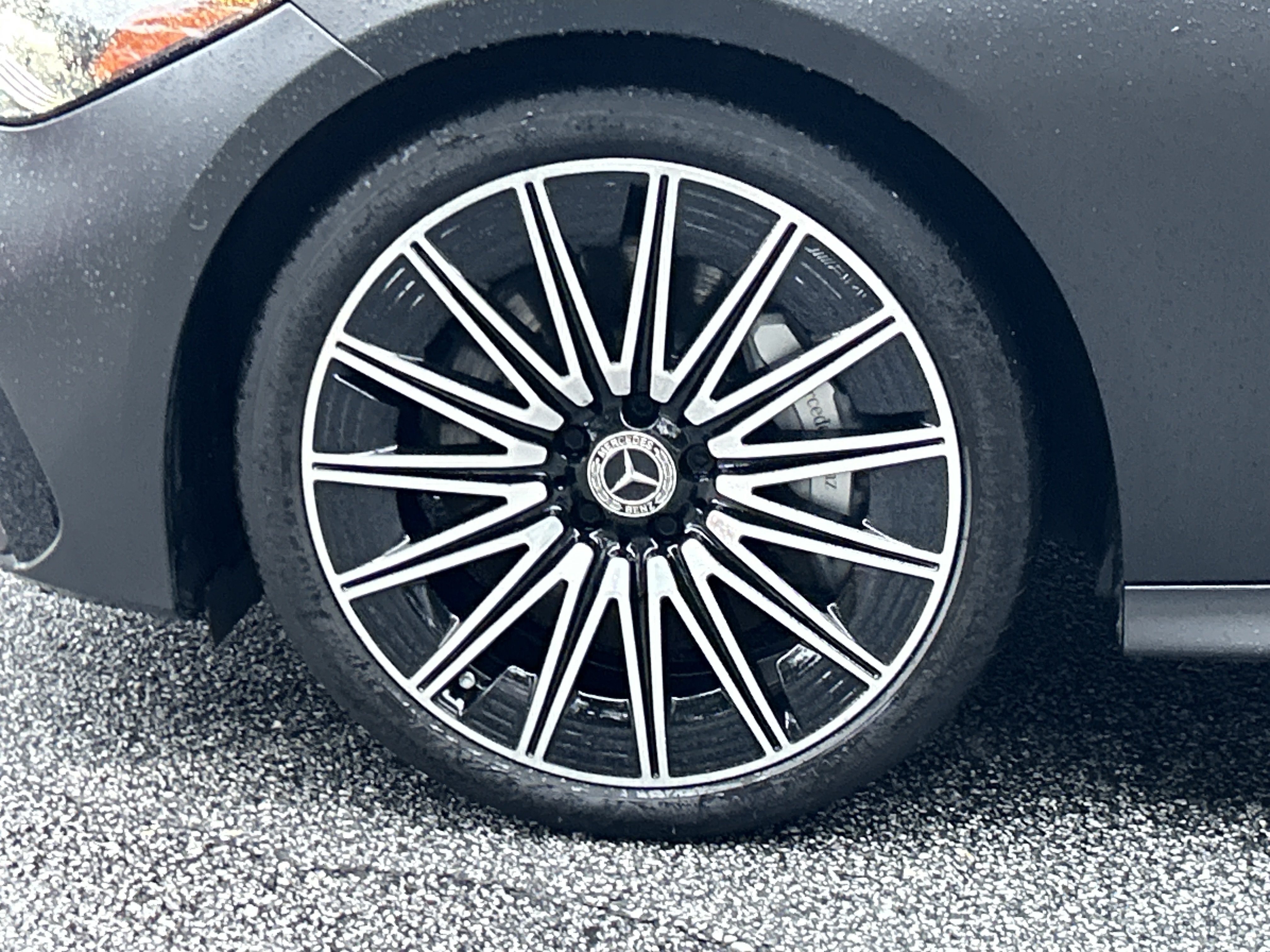 Certified 2024 Mercedes-Benz CLE 450 4MATIC Cabriolet image 28