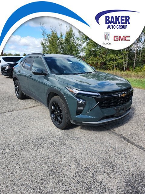 Used 2025 Chevrolet Trax LT