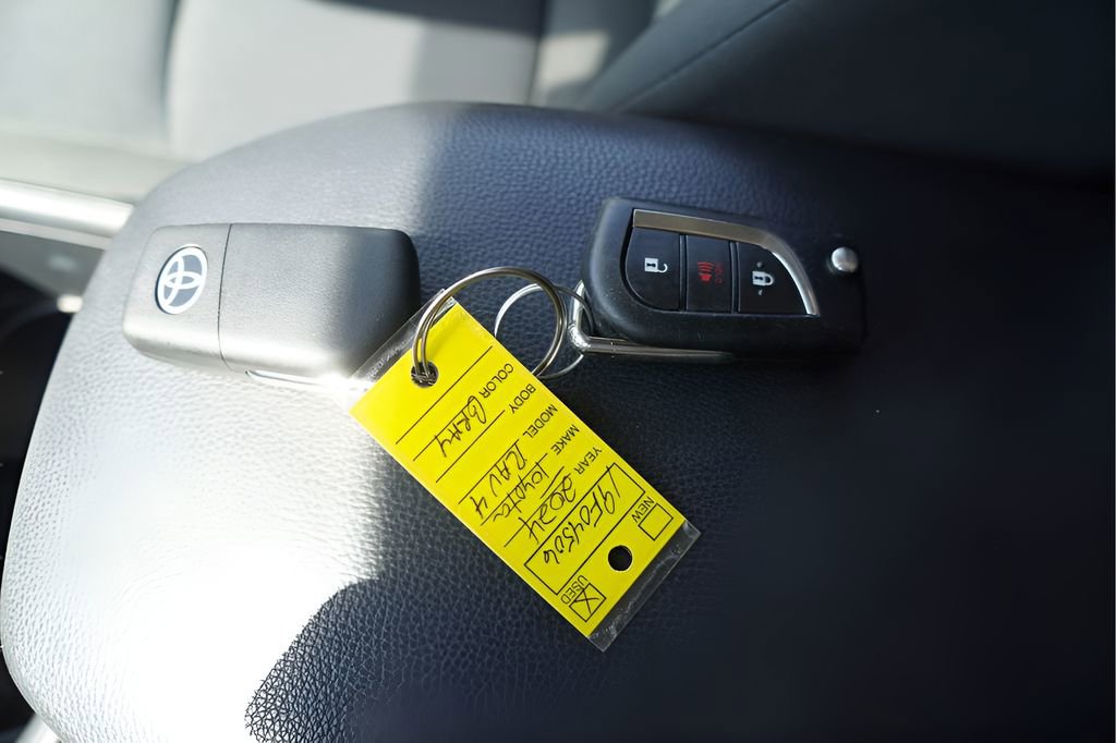 Used 2024 Toyota RAV4 LE image 2