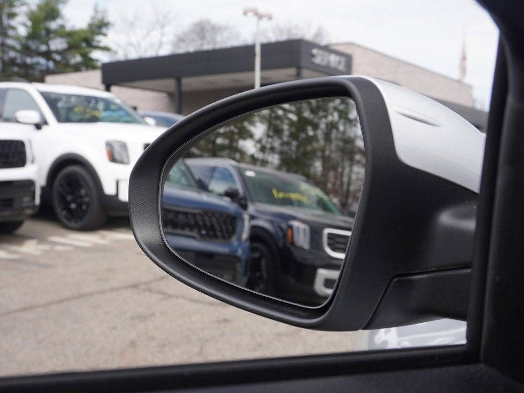 Used 2021 Kia Forte LXS image 28