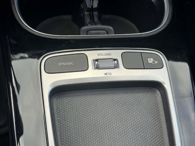Used 2025 Mercedes-Benz CLA 250 4MATIC image 36