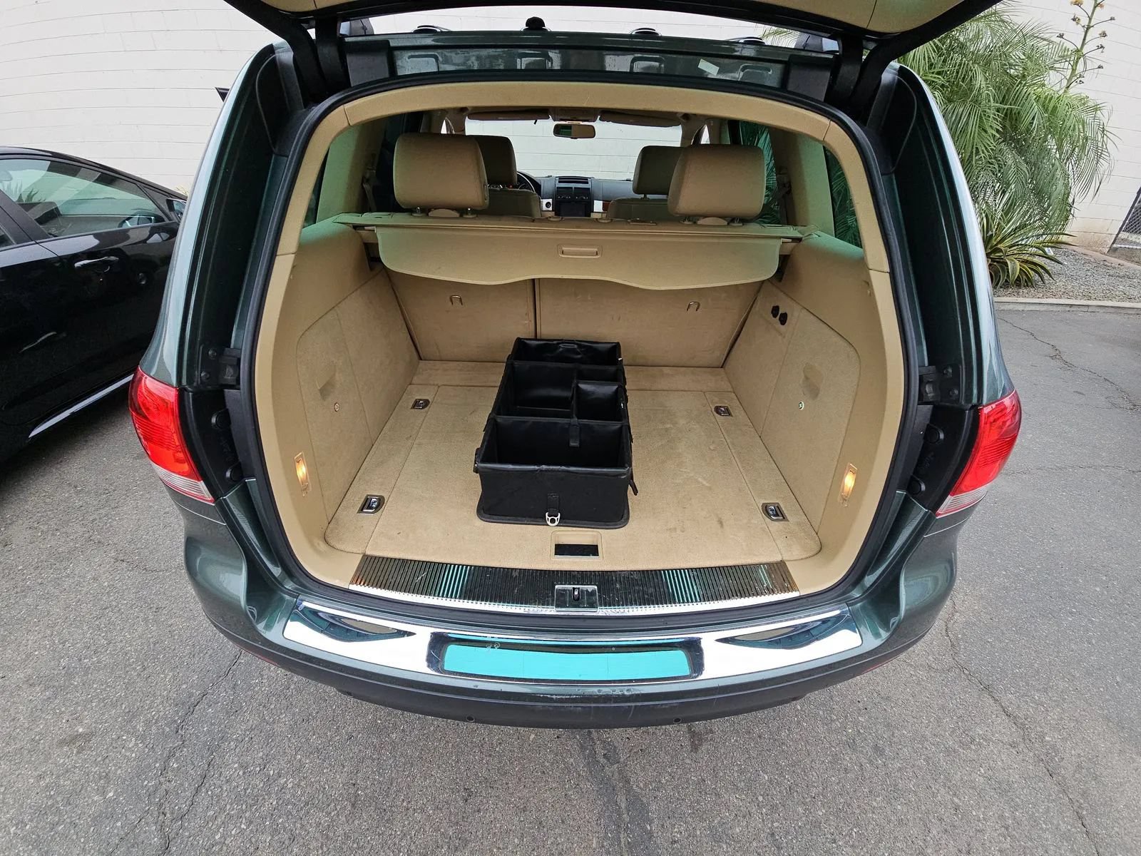 Used 2005 Volkswagen Touareg V6 AWD/4WD image 18