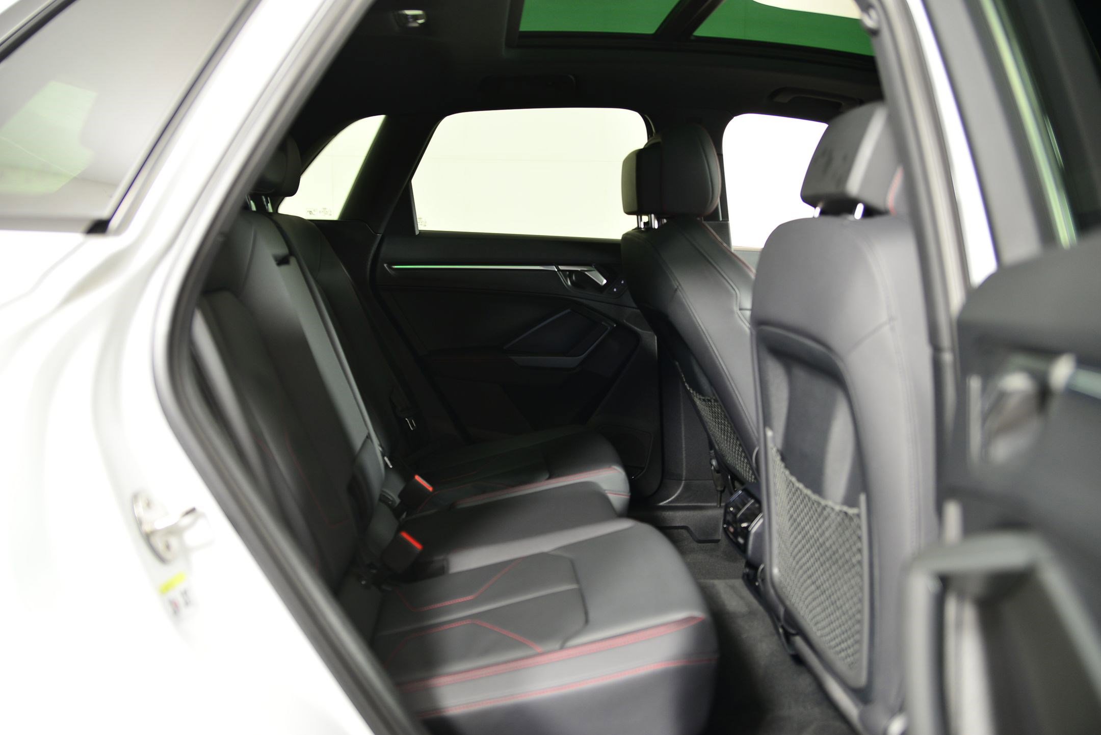 Certified 2025 Audi Q3 2.0T Premium Plus w/ Premium Plus Package image 23