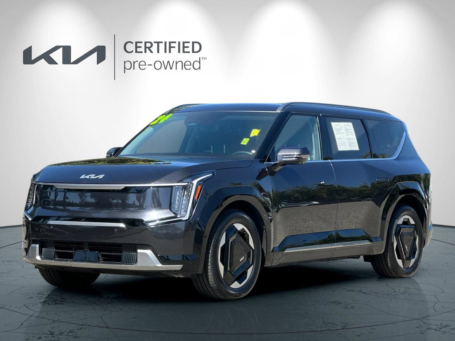 Certified 2024 Kia EV9 Land AWD/4WD image 8