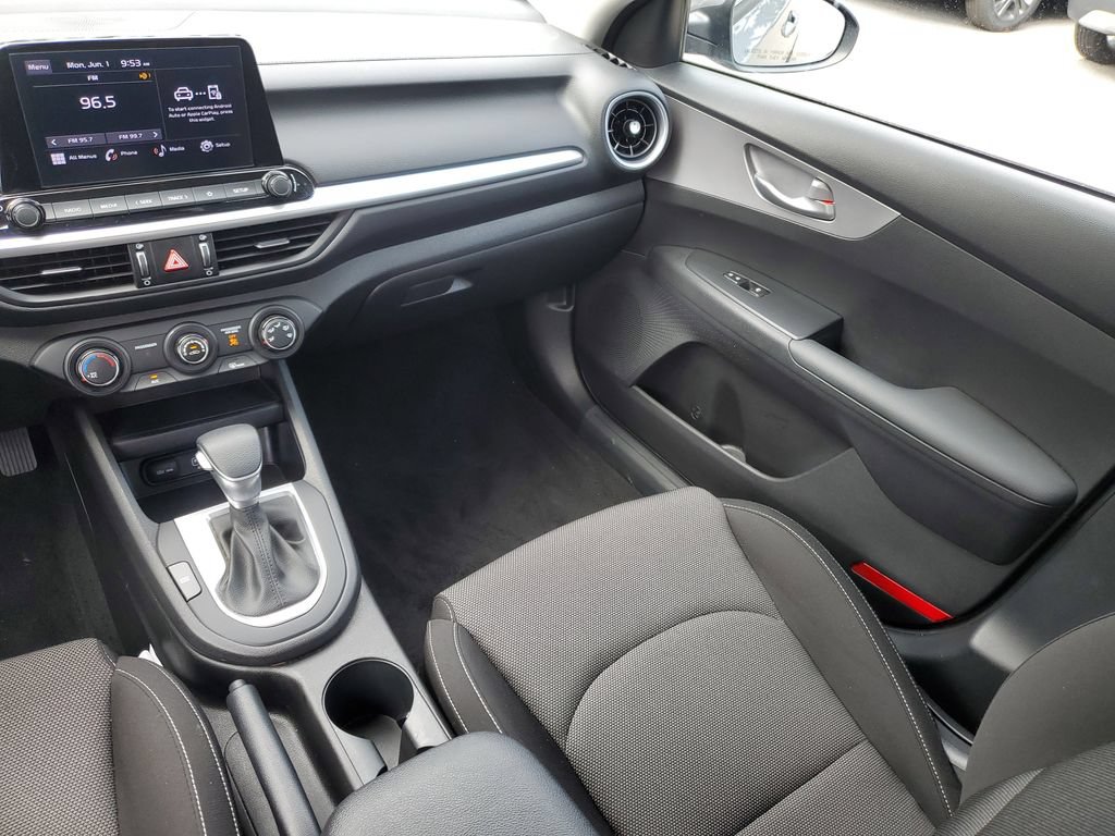 Certified 2023 Kia Forte LXS w/ LXS Technology Package FWD image 13