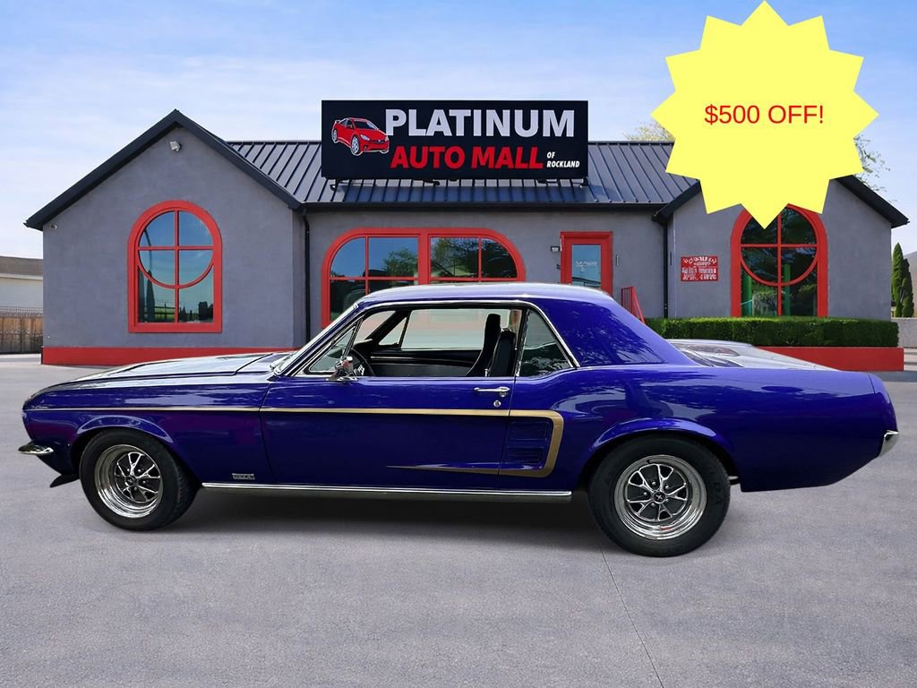 Used 2015 Ford Mustang Premium RWD image 6
