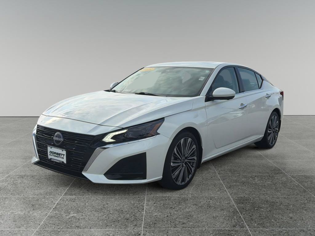 Used 2025 Nissan Altima 2.5 SL