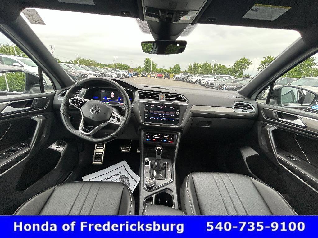 Used 2022 Volkswagen Tiguan SE R-Line AWD/4WD image 30