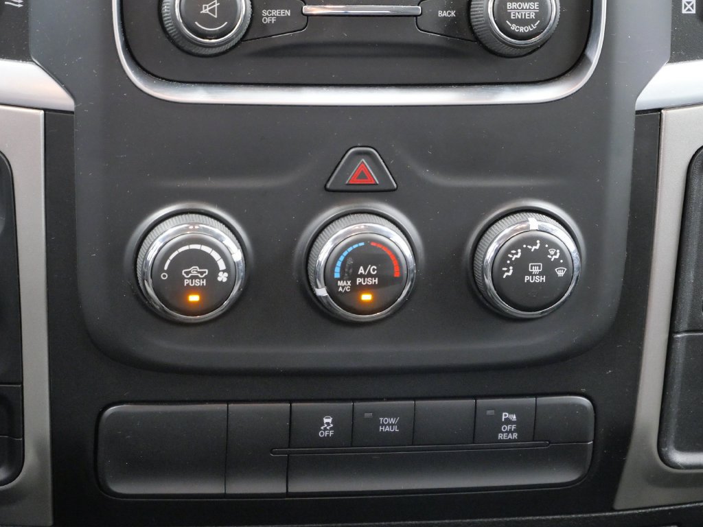 Certified 2019 RAM 1500 Warlock AWD/4WD image 23