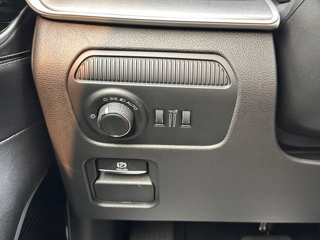New 2026 Jeep Grand Wagoneer L Limited AWD/4WD image 17