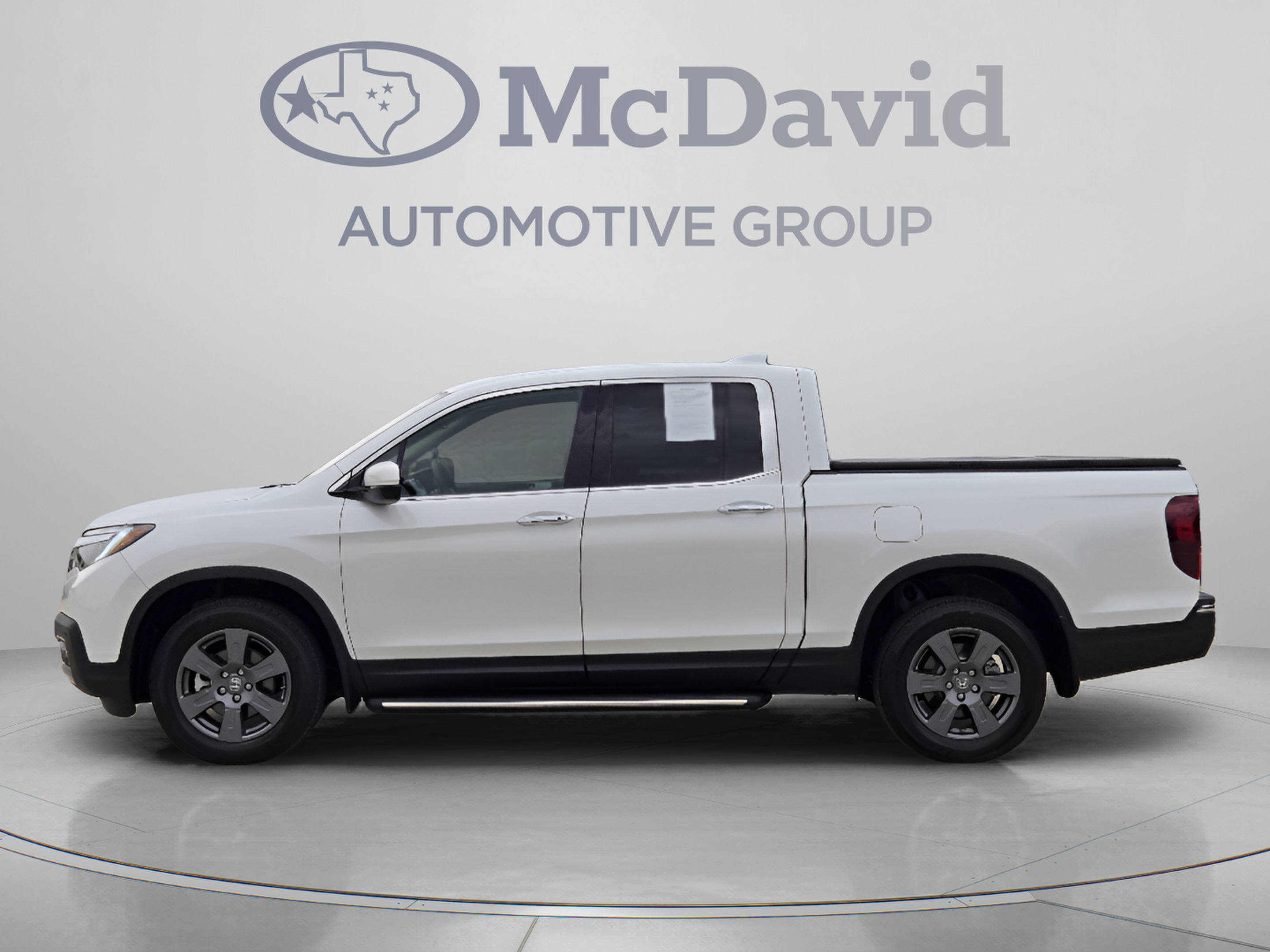 Used 2020 Honda Ridgeline RTL-E image 2