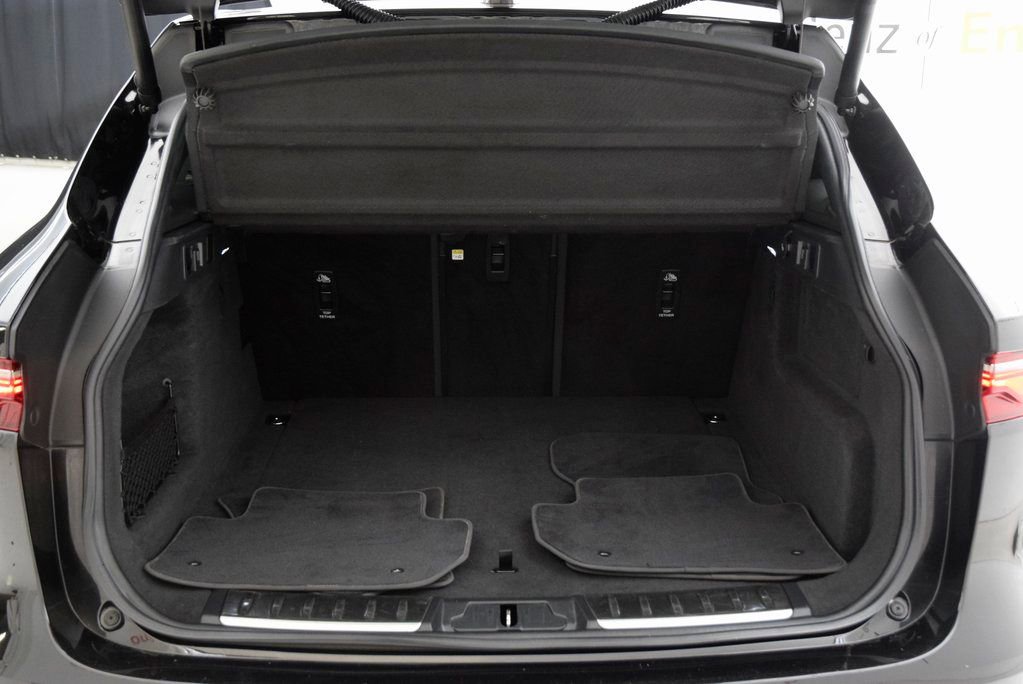 Used 2021 Jaguar F-PACE S image 33