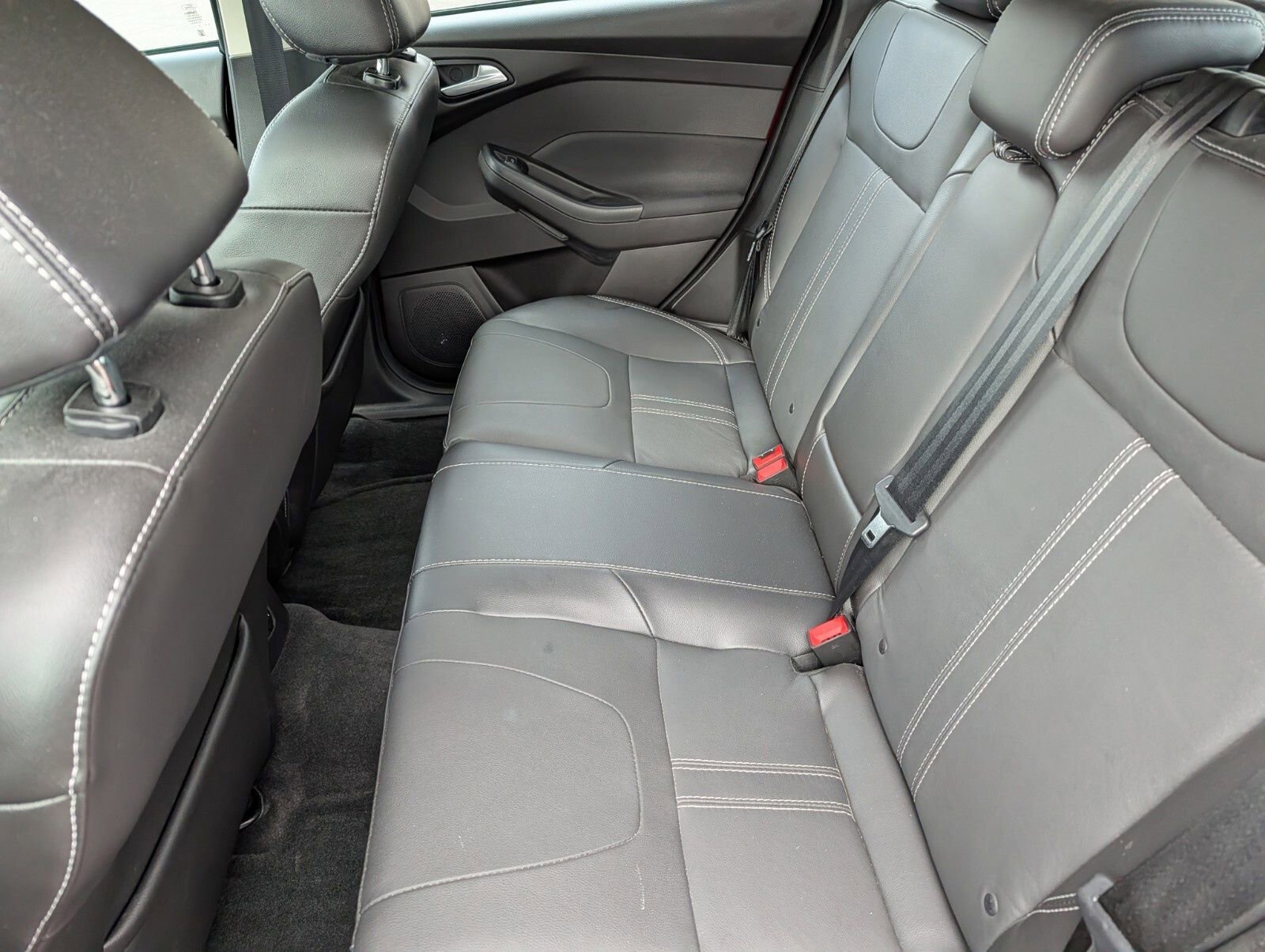 Used 2014 Ford Focus Titanium image 22