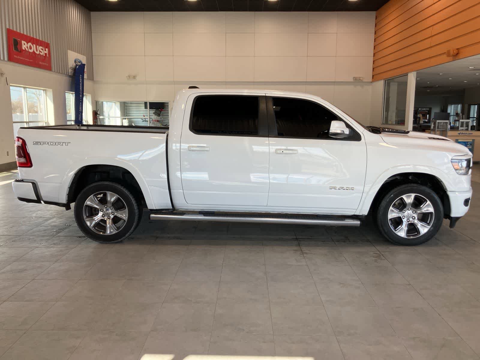 Used 2022 RAM 1500 Laramie AWD/4WD image 4