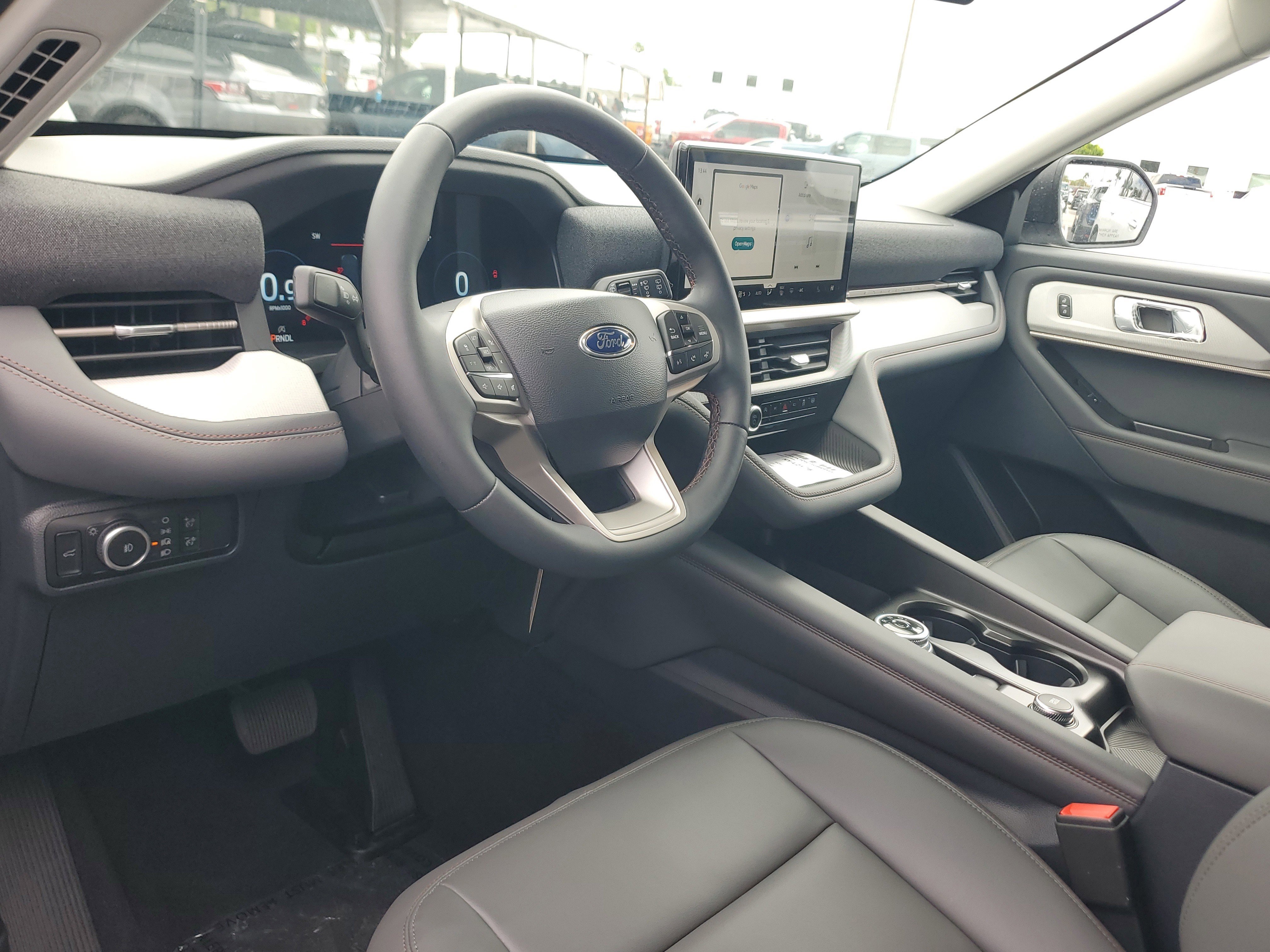 New 2026 Ford Explorer Active image 9