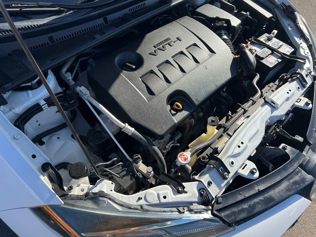 Used 2019 Toyota Corolla LE image 35