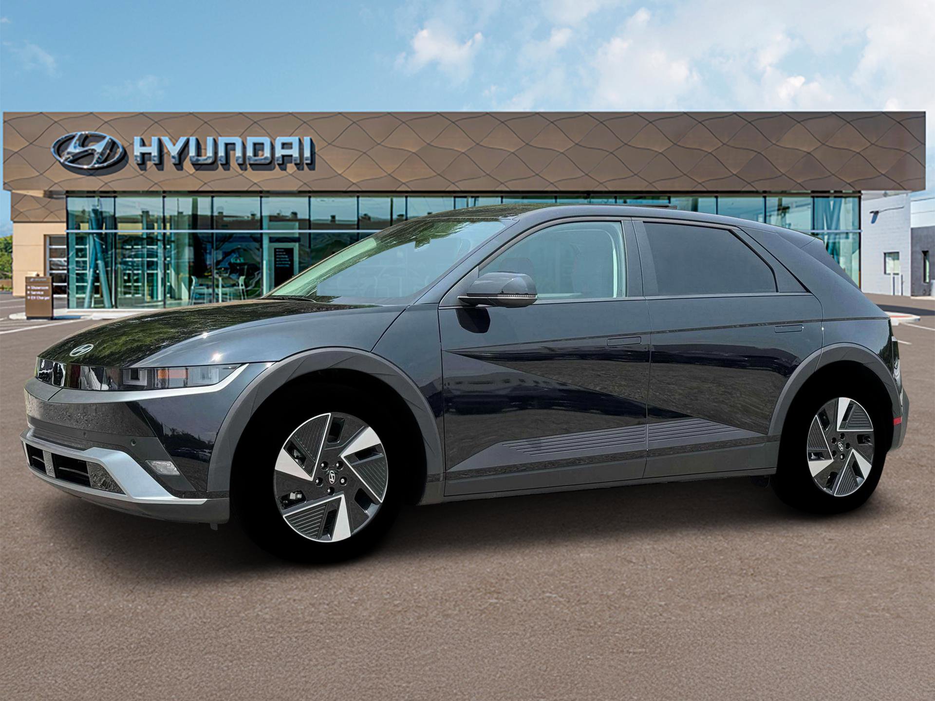 New 2026 Hyundai Ioniq 5 SE image 2