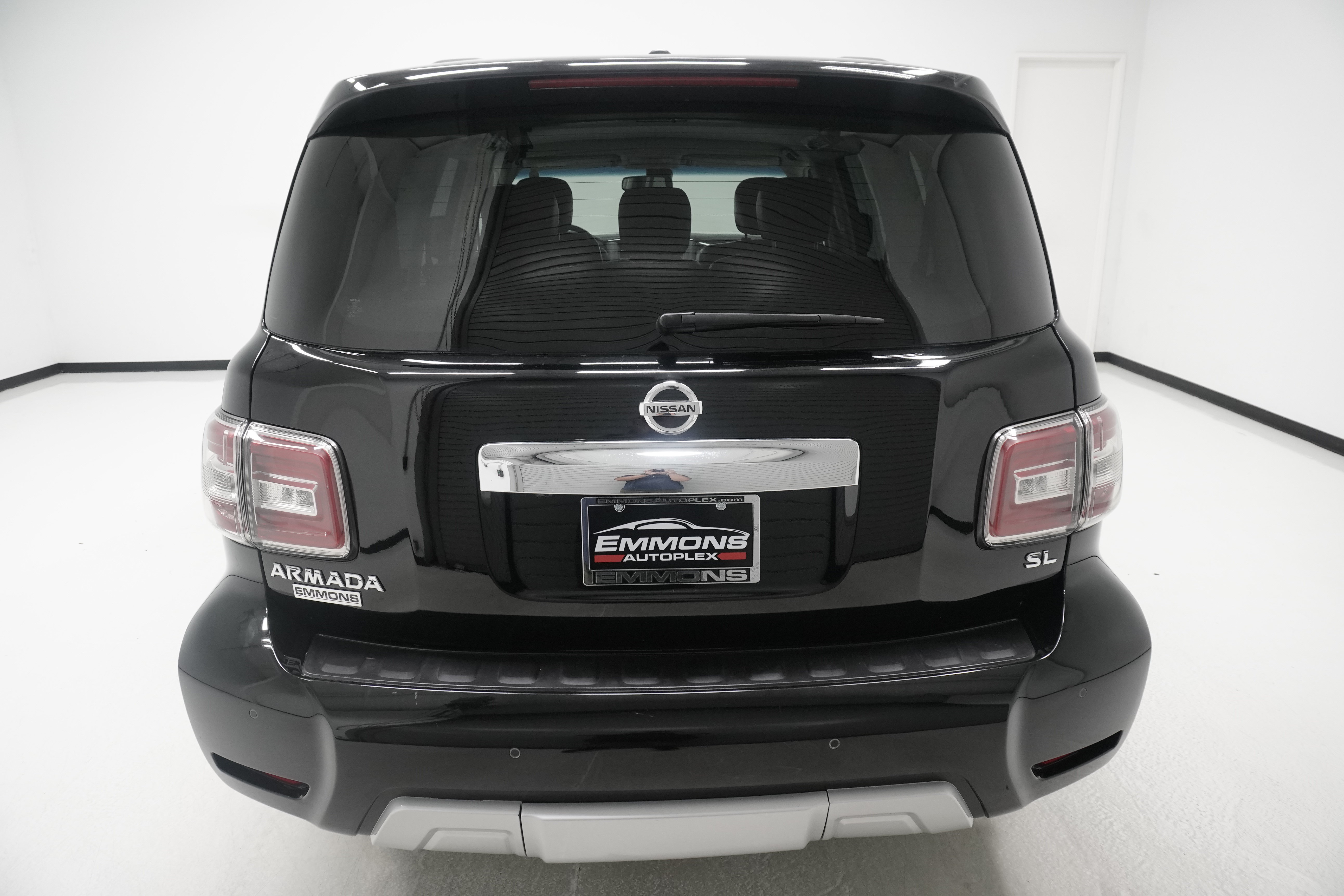 Used 2017 Nissan Armada SL RWD image 5