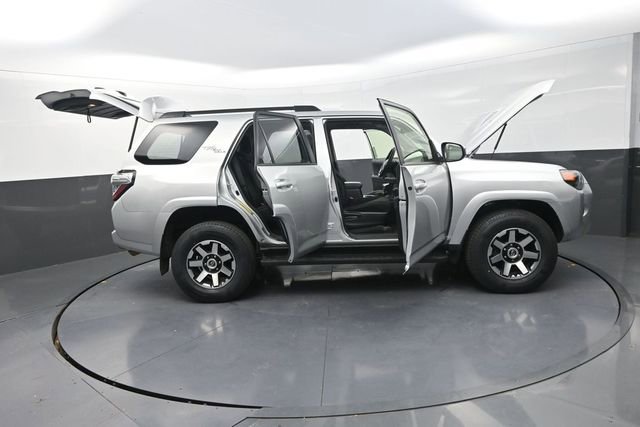 Used 2024 Toyota 4Runner TRD Off-Road image 34